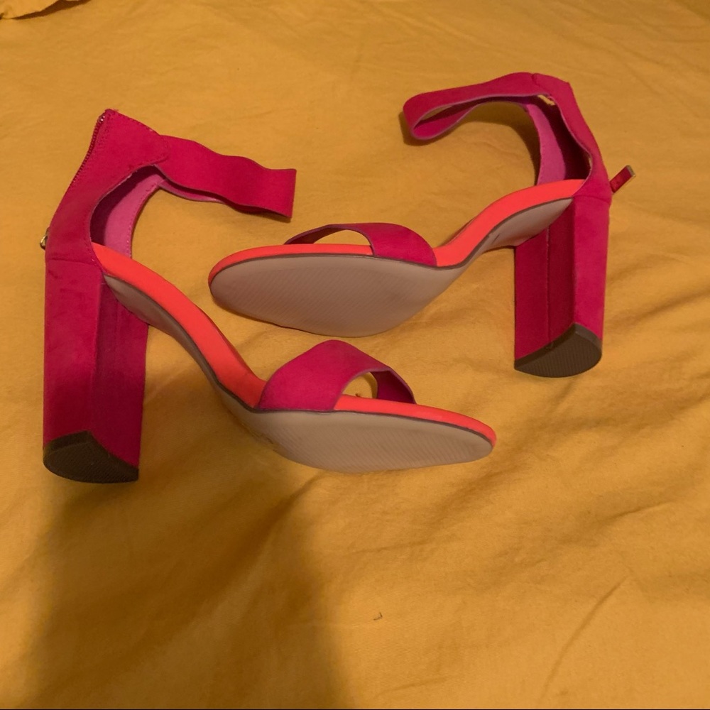 Pink sandal heels with orange trim